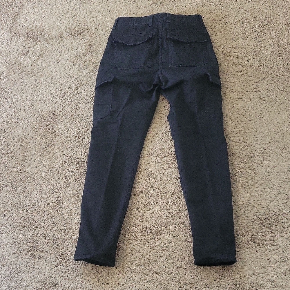 Ladies Vince Black Cargo Pants - Picture 3 of 6